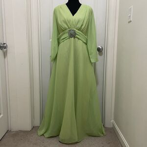 Vintage 70s Lime Green Gown Bridesmaid Prom‎ Dress Renaissance Bridgerton 1976